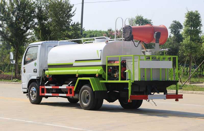 东风多利卡5方洒水车 东风多利卡5方洒水车