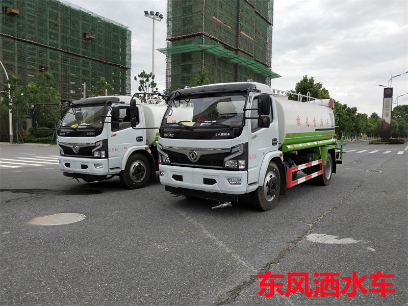 10吨洒水车 10吨洒水车