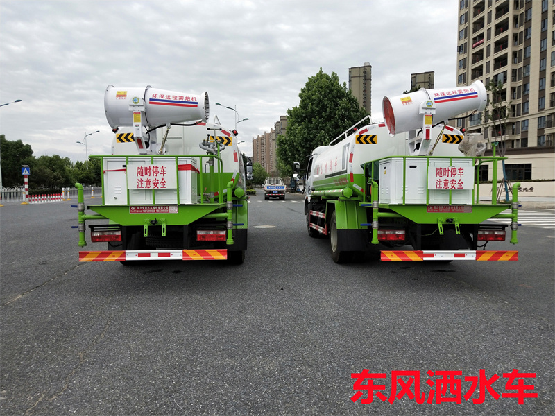 10吨洒水车 10吨洒水车