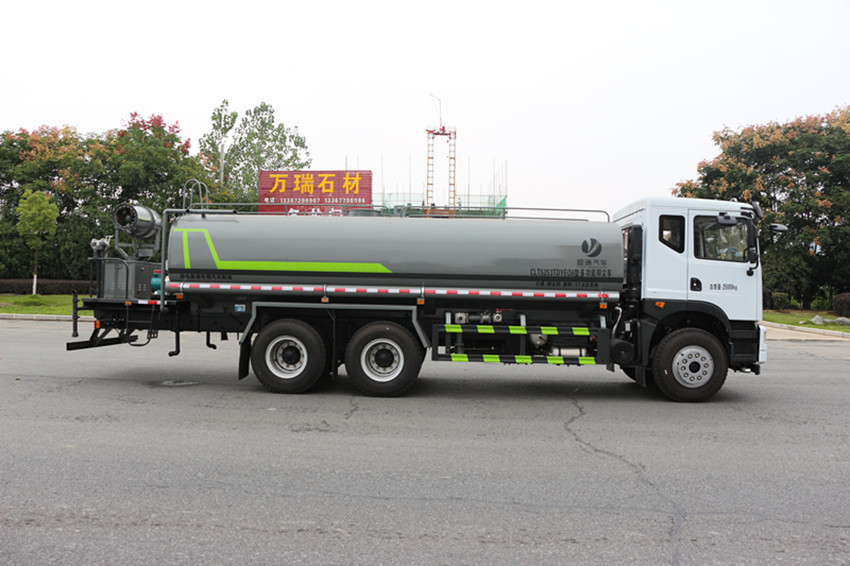 20方洒水车 20方洒水车