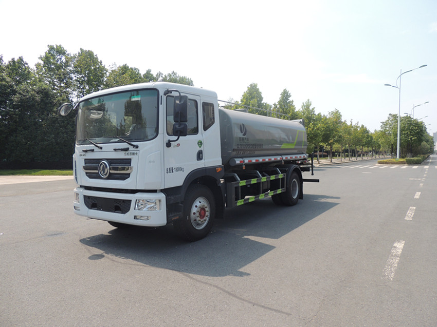 15吨洒水车 15吨洒水车