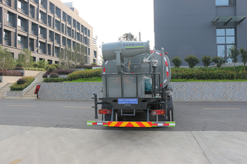 ÂÌ»¯È÷Ë®³µ ÂÌ»¯È÷Ë®³µ