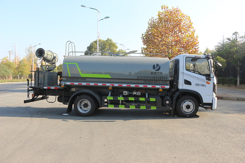 一般洒水车 一般洒水车