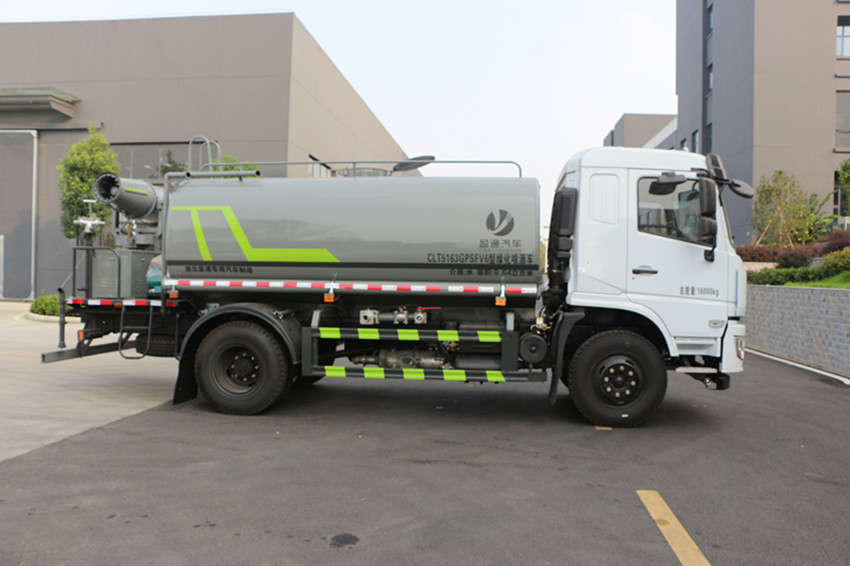 雾炮洒水车 雾炮洒水车