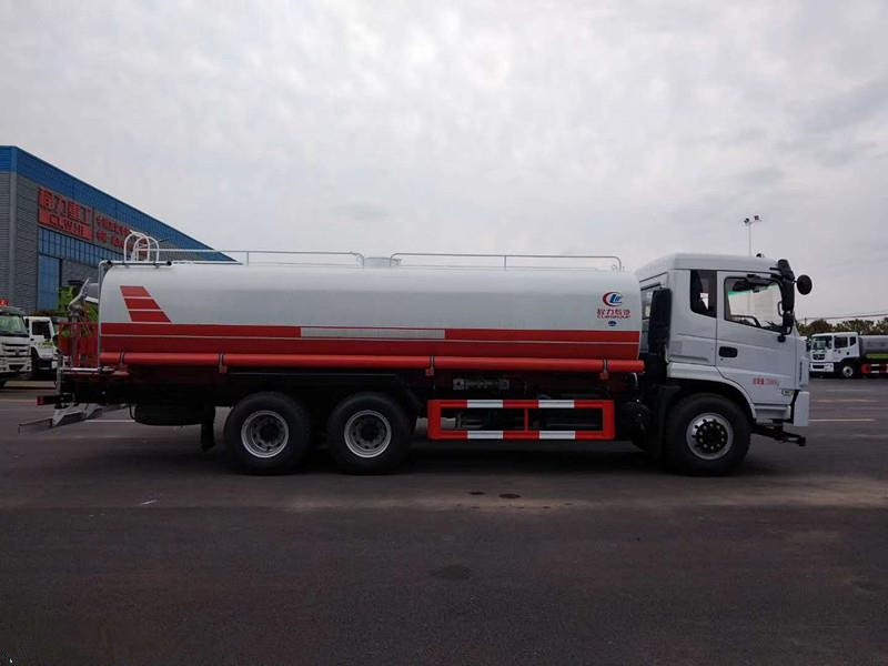 22方洒水车 22方洒水车