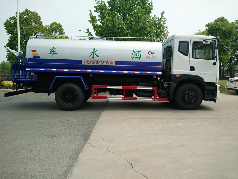 的洒水车厂家有哪些 的洒水车厂家有哪些