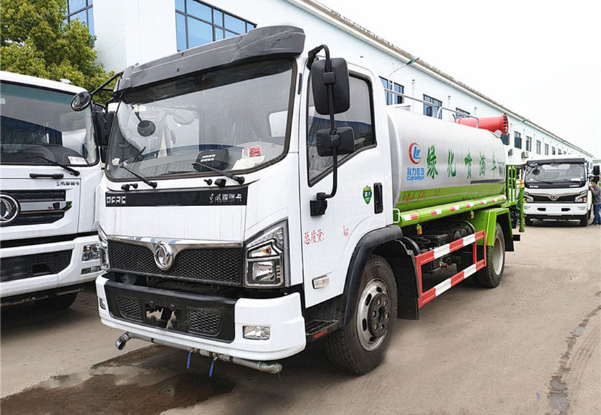 东风福瑞卡10吨洒水车带30-40米雾炮-雾炮洒水车-湖北程力 东风福瑞卡10吨洒水车带30-40米雾炮-雾炮洒水车-湖北程力